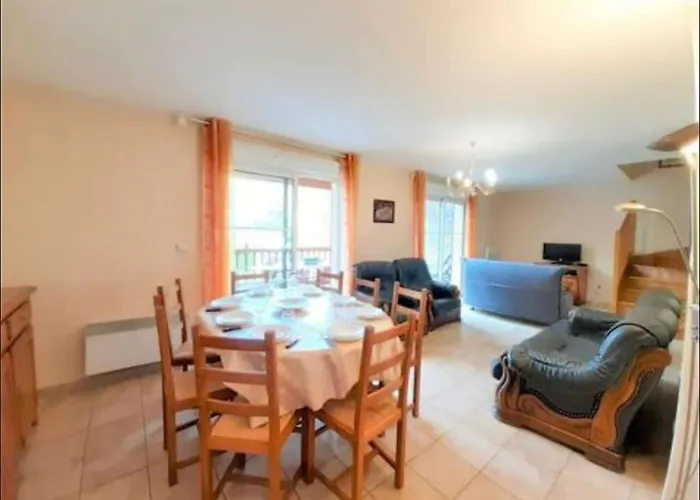 Magnifique Au Coeur Du Village - Aster Сен-Лари-Сулан