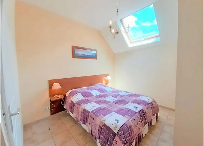 Apartment Magnifique Au Coeur Du Village - Aster